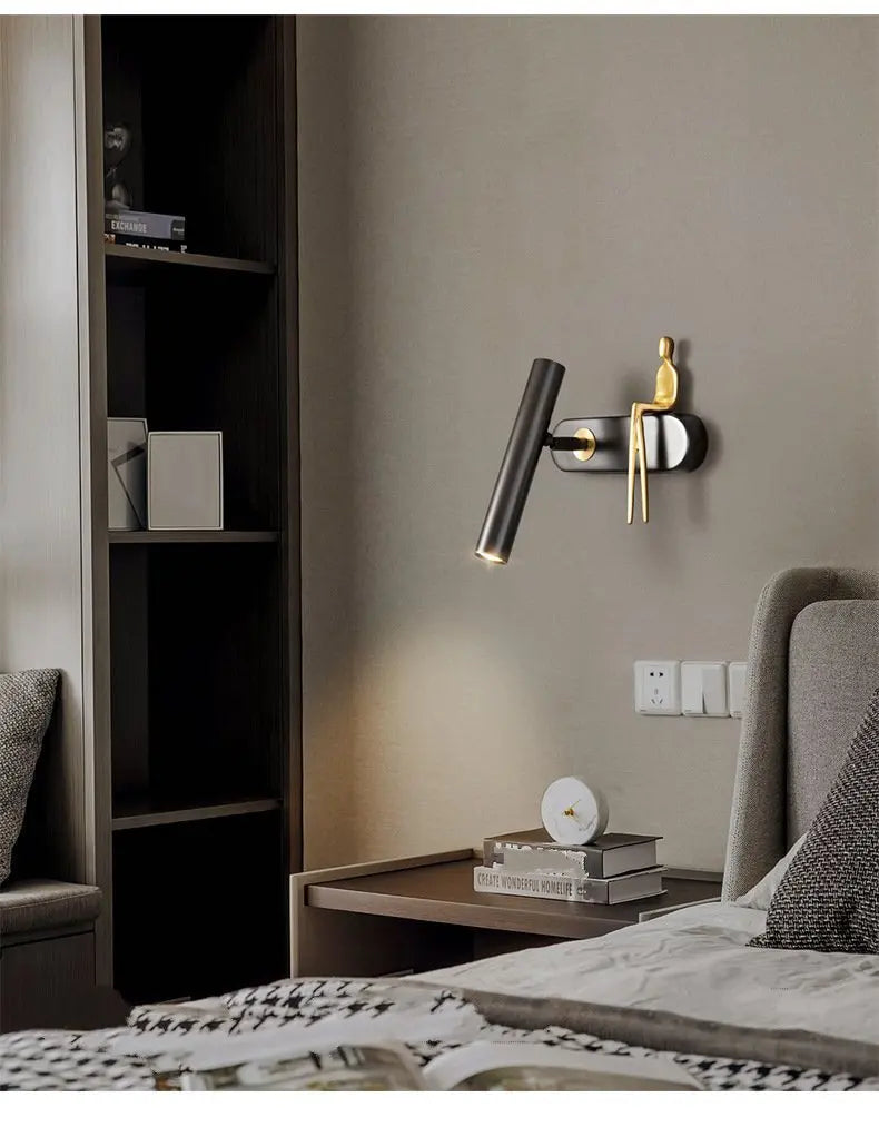 Aureo Wall Lamp
