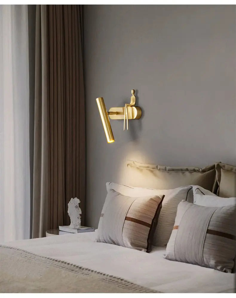 Aureo Wall Lamp