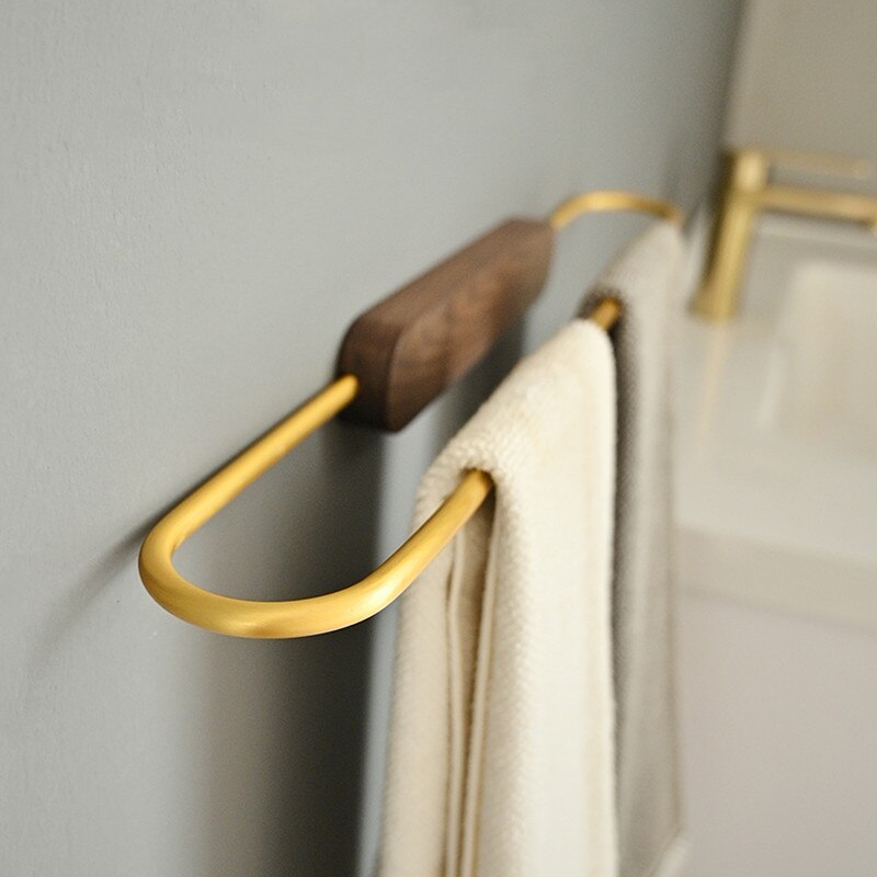 Valora Towel Rack