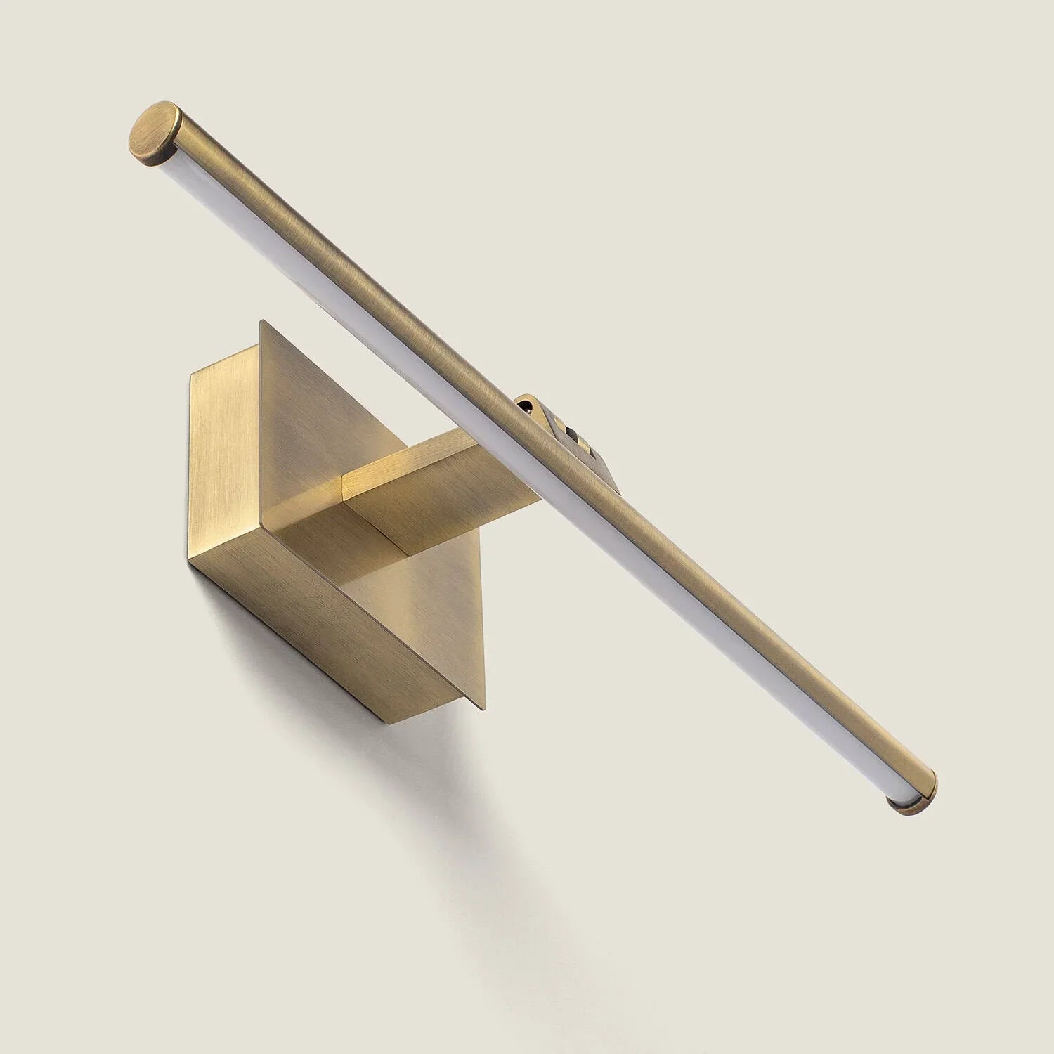 Isla Gold LED Wall Lamp