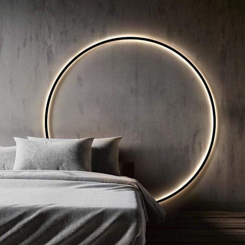 Lyra Wall Light