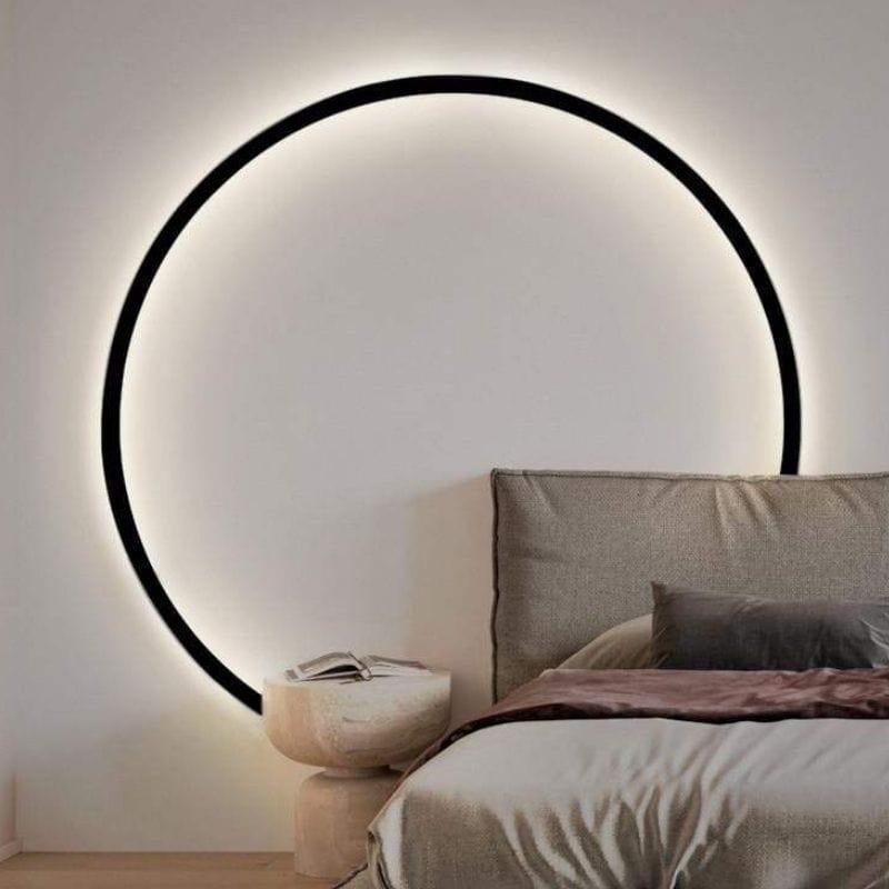 Lyra Wall Light